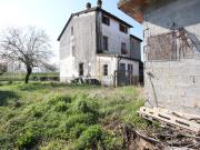 Casa indipendente con giardino in via di...