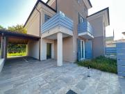 Casa indipendente con giardino in via luigi einaudi,...