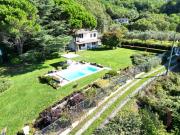 Casa indipendente con giardino in via soggia 6, Sarzana