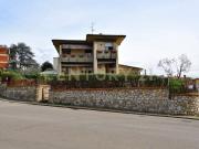 Casa indipendente con giardino in via vincenzo bellini...