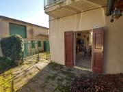 Casa indipendente con giardino in via zocchese 3782, Guiglia