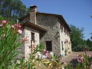 Casa indipendente con giardino in viadon aldo mei, Buti