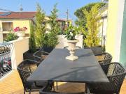 Casa indipendente con giardino, Massa marina di
