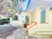 Casa indipendente con giardino, Pietrasanta montiscendi