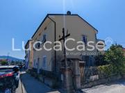 Casa indipendente con terrazzo, Lucca pontetetto