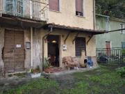 Casa indipendente da ristrutturare a Massa