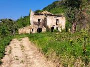 Casa indipendente da ristrutturare in c.da castellana,...