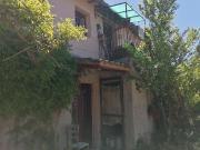 Casa indipendente da ristrutturare in logge, Urbino