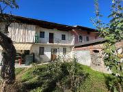 Casa indipendente da ristrutturare in via roma 15, Lusigliè