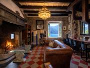 Casa Indipendente di 174 mq in vendita Via del castello,...