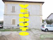 CASA INDIPENDENTE di 4 vani e di 150 mq CAVENAGO DI...