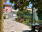 Casa Indipendente in affitto a Carrara via Nazario...