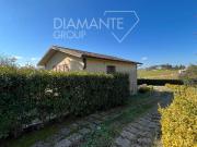 Casa indipendente in affitto a Castiglione del Lago PG