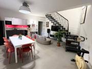 Casa indipendente in affitto a Firenze via Pratese, Peretola