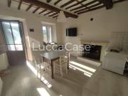 Casa indipendente in affitto a Lucca LU