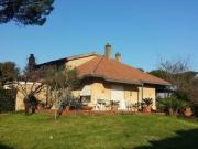 Casa indipendente in affitto a Orbetello GR