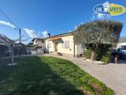 Casa indipendente in affitto a Pietrasanta