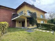 Casa indipendente in affitto a Torino