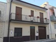Casa indipendente in vendita a Acquaviva delle Fonti BA