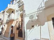 Casa indipendente in vendita a Adelfia BA