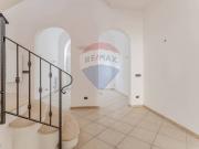 Casa indipendente in vendita a Adelfia BA