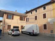 Casa indipendente in vendita a Agrate Conturbia NO