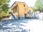 Casa indipendente in vendita a Aiello del Sabato AV