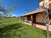 Casa indipendente in vendita a Alta Val Tidone