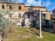 Casa indipendente in vendita a Alviano TR