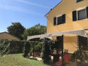 Casa indipendente in vendita a Ancona AN