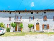Casa indipendente in vendita a Baiso via La Villa 8
