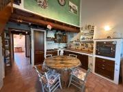 Casa indipendente in vendita a Barberino di Mugello FI