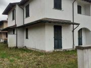Casa indipendente in vendita a Barga LU