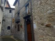 Casa indipendente in vendita a Baschi TR