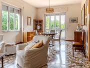 Casa indipendente in Vendita a Besana in Brianza Via...