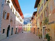 Casa indipendente in vendita a Besenello TN