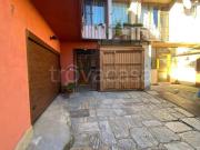 Casa indipendente in vendita a Besozzo via g. Rebuschini