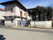 Casa indipendente in vendita a Biella
