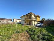 Casa indipendente in vendita a Bra CN