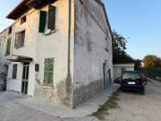 Casa indipendente in vendita a Brescello RE