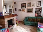 Casa indipendente in vendita a Cadelbosco di Sopra RE Casa indipendente in vendita a Cadelbosco di Sopra RE