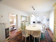 CASA INDIPENDENTE in VENDITA a CAERANO DI SAN MARCO di 6... CASA INDIPENDENTE in VENDITA a CAERANO DI SAN MARCO di 6...