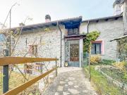 Casa indipendente in vendita a Calasca Castiglione VB
