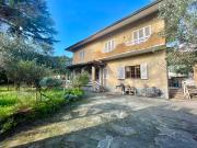Casa indipendente in vendita a Camaiore