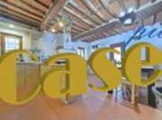 Casa indipendente in vendita a Camaiore