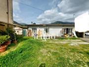 Casa indipendente in vendita a Camaiore LU