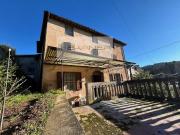 Casa indipendente in vendita a Camaiore LU