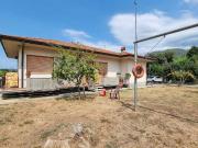 Casa indipendente in vendita a Camaiore LU