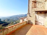Casa indipendente in vendita a Camaiore LU