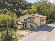 Casa indipendente in vendita a Camerino